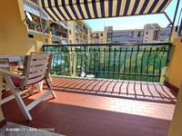 Albenga, 700 mt. mare, comodo ai servizi, trilocale con terrazzo e cantina.