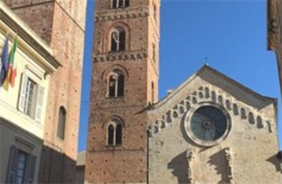 Albenga, centro storico, caratteristico monolocale.