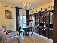 Albenga 80 mt dal mare, quadrilocale 95 mq, due terrazzi.