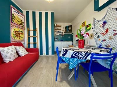 Albenga, Bilocale ristrutturato, centrale.