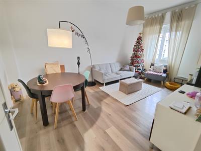 Albenga, Bilocale ristrutturato, 300 mt dal mare, luminoso.