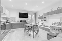 Albenga, Bilocale ristrutturato, balcone, comodo ai servizi.